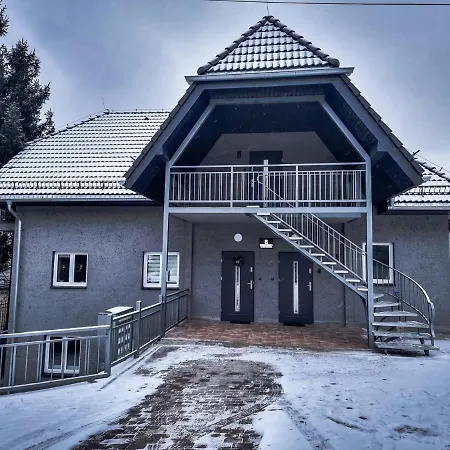 Apartament Kasztanowy #3 Apartamento *